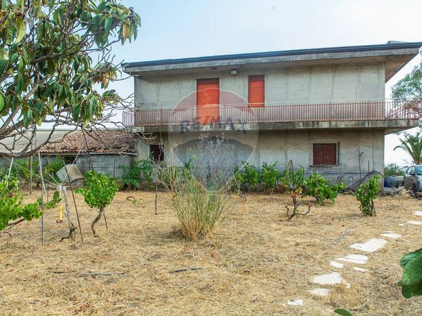 Casa Indipendente Belpasso, CT Vendita