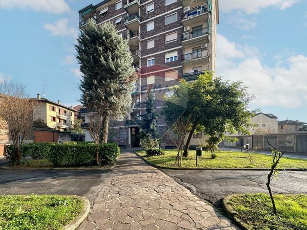 Appartamento Cinisello Balsamo, MI Vendita