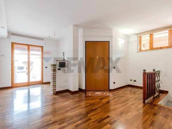 Appartamento Centro, Sinnai, CA Vendita