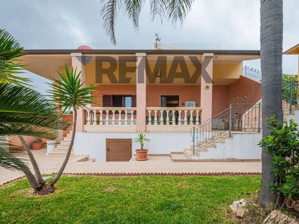 Villa singola Marina di Ragusa, Ragusa, RG Vendita