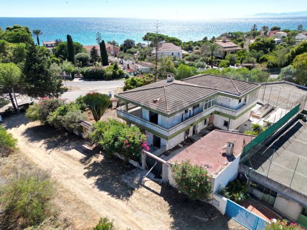 Villa singola Zona Capitana, Quartu Sant'Elena, CA Vendita