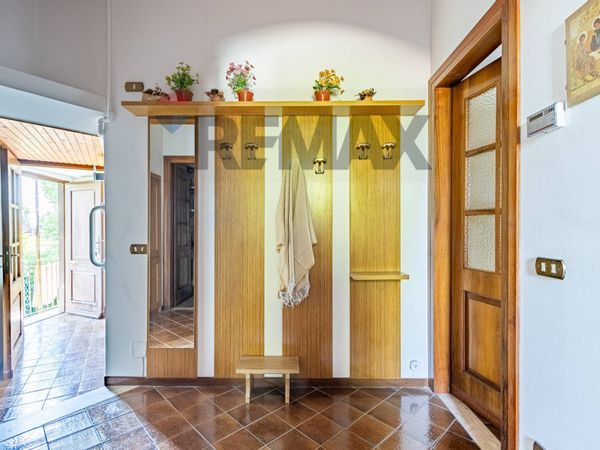 Appartamento Montesiro, Besana in Brianza, MB Vendita - Foto 2