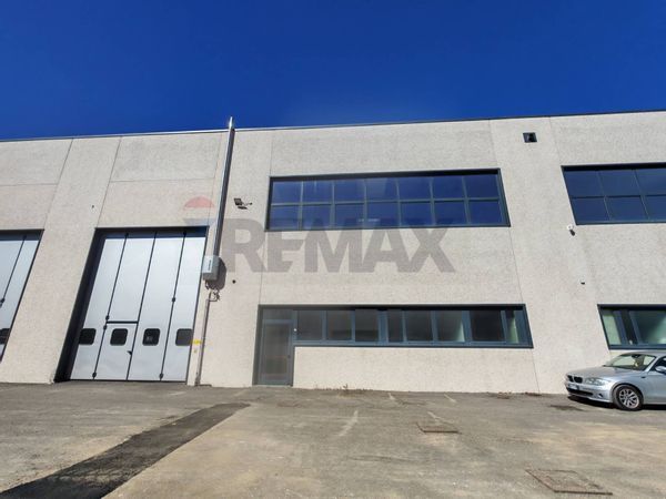 Capannone Industriale Sacconago, Busto Arsizio, VA Affitto