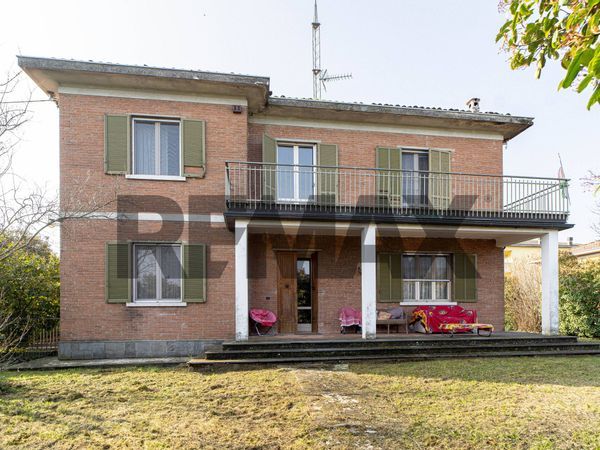 Villa singola Vigatto (fraz. Corcagnano), Parma, PR Vendita
