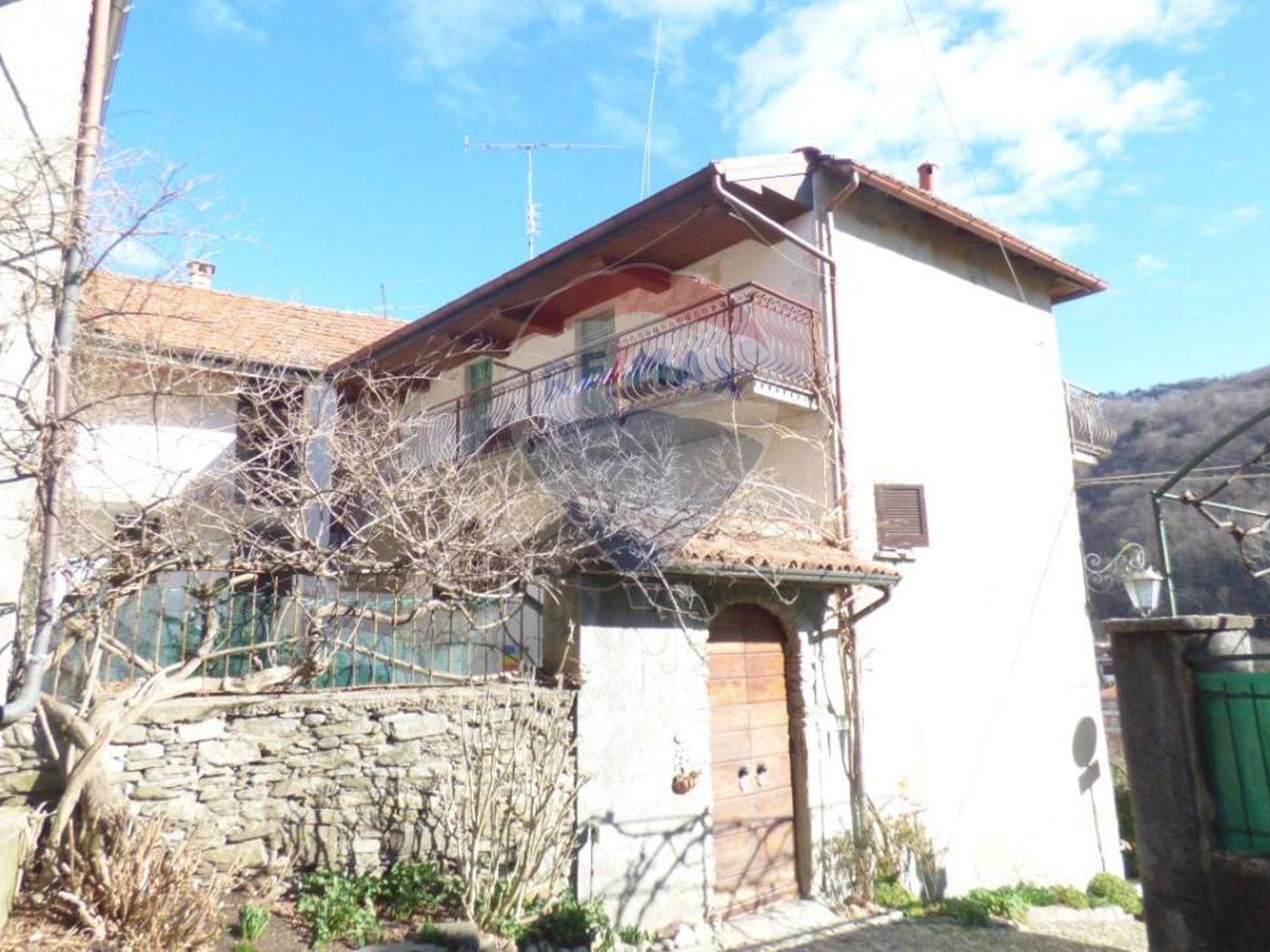 Porzione di casa Due Cossani, Dumenza, VA Vendita
