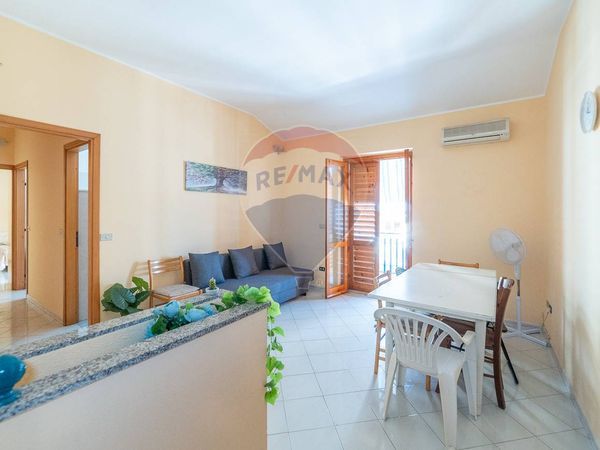 Appartamento Roccalumera, ME Vendita