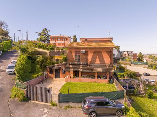 Villetta bifamiliare Marco Simone, Guidonia Montecelio, RM Vendita - Foto 4