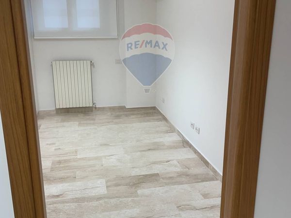 Ufficio Stampace, Cagliari, CA Affitto - Foto 4