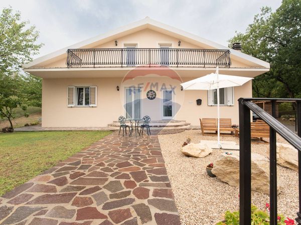 Casa Indipendente Pettorano, Civitella Casanova, PE Vendita