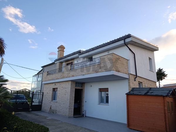 Casa Semindipendente Ripa Teatina, CH Vendita