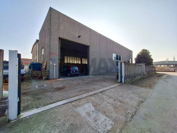 Capannone Industriale Solbiate Olona, VA Vendita