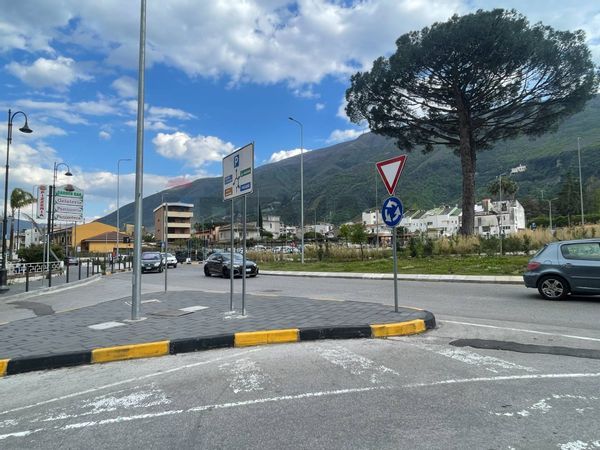 Locale Commerciale Metropolitano, Nocera Inferiore, SA Affitto - Foto 2