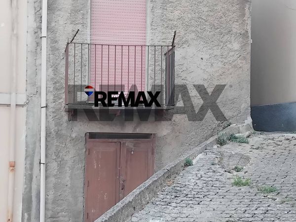 Casa Semindipendente San Piero Patti, ME Vendita