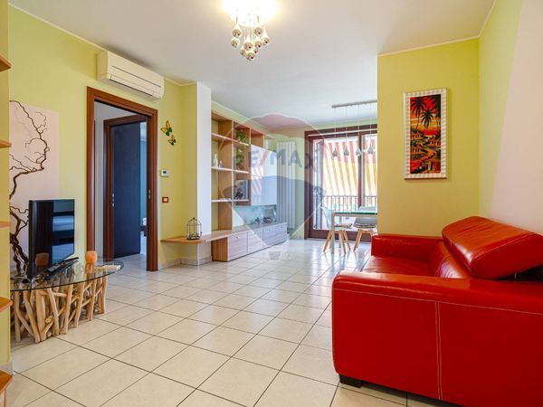 Appartamento Parabiago, MI Vendita