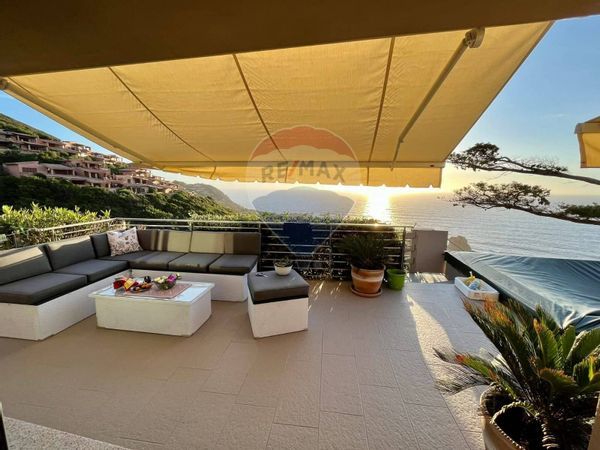 Villa o villino Costa Paradiso, Trinità d'Agultu e Vignola, SS Vendita