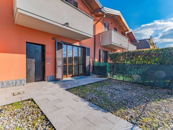 Villa a schiera Fagnano Olona, VA Vendita