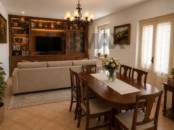 Casa Semindipendente Albareto, PR Vendita