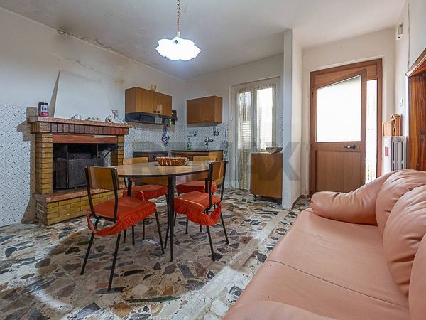 Casa Indipendente Piane San Pantaleone e Valle Sant'angelo, Miglianico, CH Vendita - Foto 4