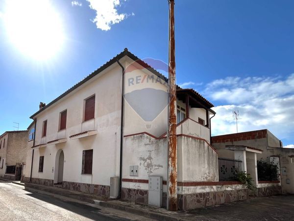 Casa Indipendente Pula, CA Vendita