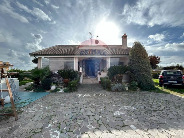 Villa singola Campodicarne, Aprilia, LT Vendita