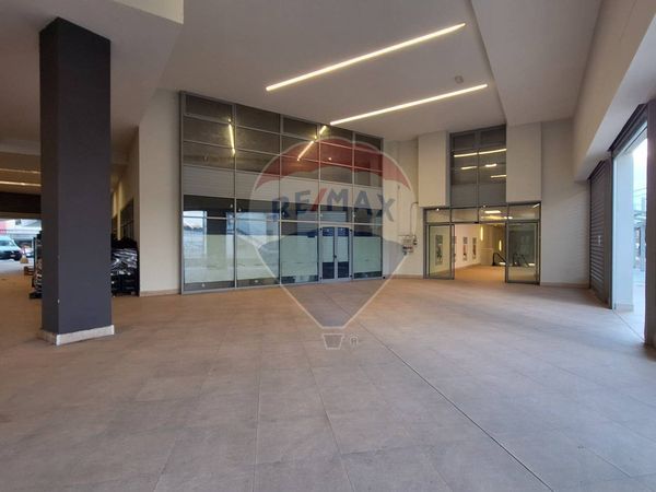 Locale Commerciale Zona Tiburtina, Pescara, PE Affitto - Foto 2