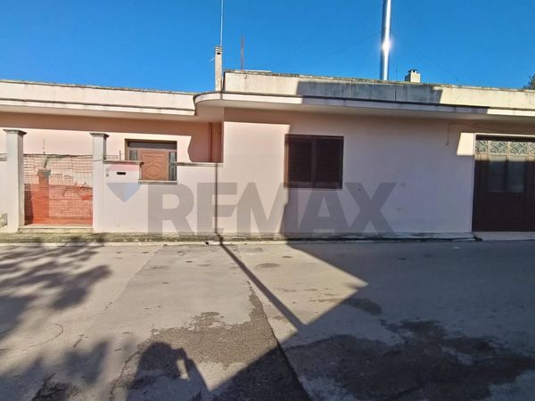 Casa Indipendente San Pietro Vernotico, BR Vendita