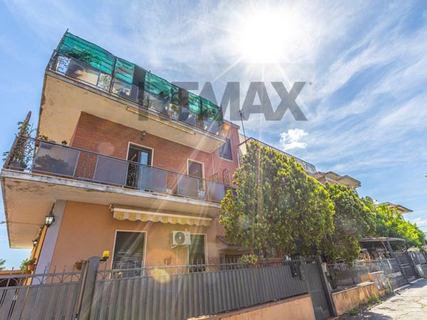 Appartamento Ciampino, RM Vendita
