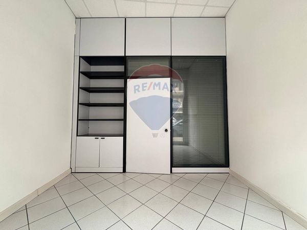 Attività  Commerciale Semicentro, Trieste, TS Affitto - Foto 4