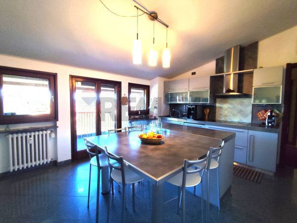 Appartamento Parabiago, MI Vendita