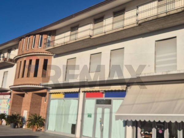 Locale Commerciale Passo, Mirabella Eclano, AV Affitto - Foto 3