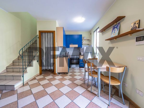 Casa Indipendente Castelnuovo del Garda, VR Vendita - Foto 4