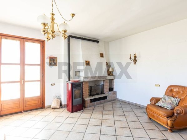 Casa Indipendente Vigolzone, PC Vendita