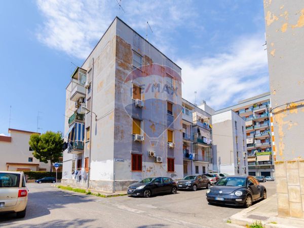 Appartamento Trecarrare, Taranto, TA Vendita