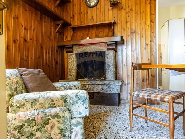 Appartamento Esino Lario, LC Vendita