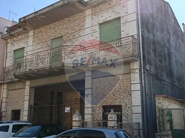 Casa Indipendente Adelfia, BA Vendita