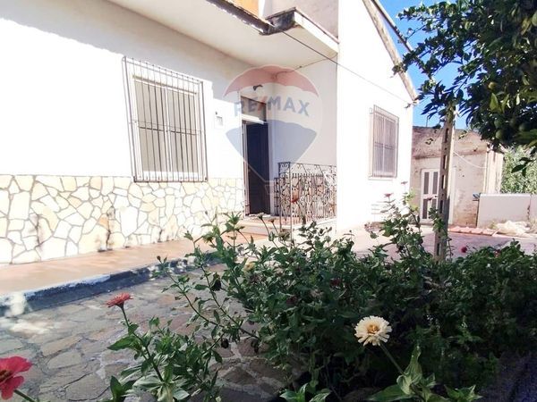 Casa Indipendente Campomaggiore, Santi Cosma e Damiano, LT Vendita