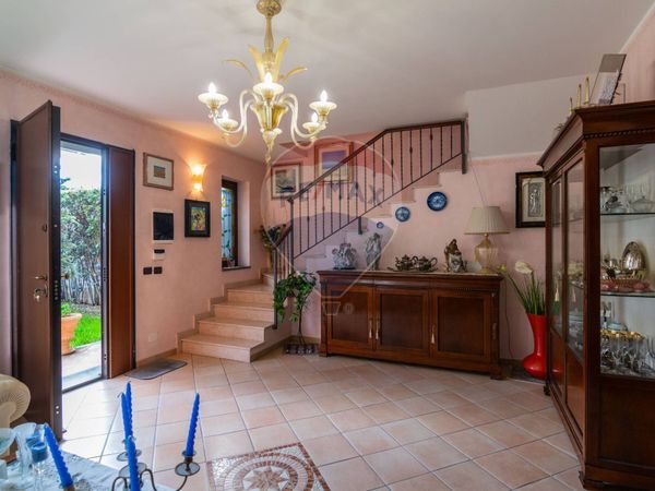 Villa o villino Aci Sant'Antonio, CT Vendita