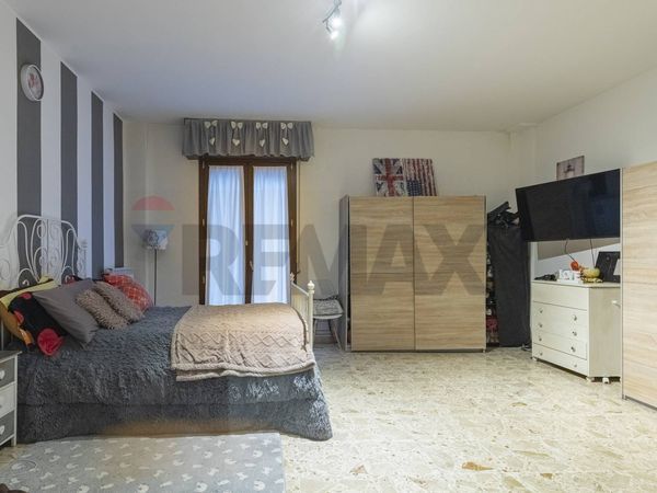 Appartamento Sacca, Modena, MO Vendita