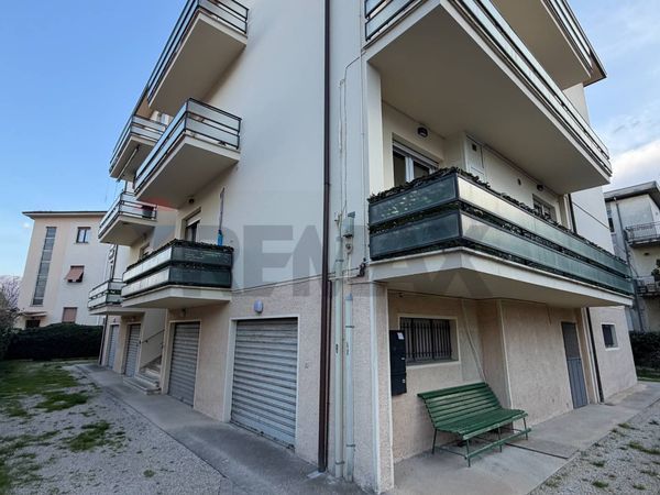 Appartamento Zona Viale Roma, Foligno, PG Vendita