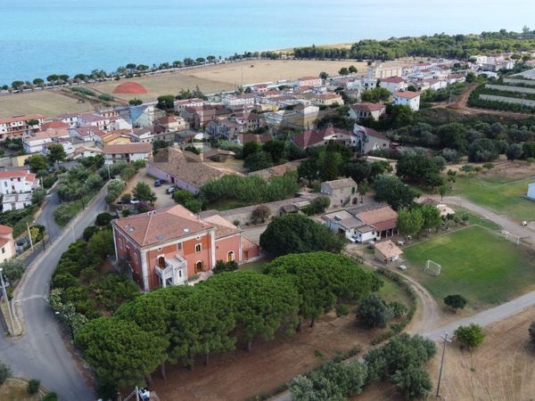 Cascina/Casale Amendolara, CS Vendita