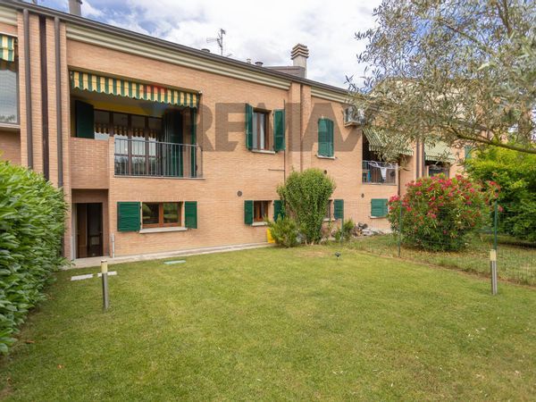 Villa a schiera Fidenza, PR Vendita