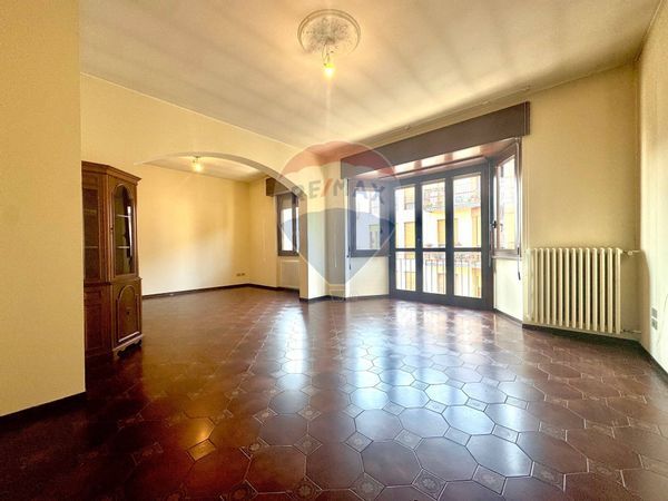 Appartamento Parabiago, MI Vendita