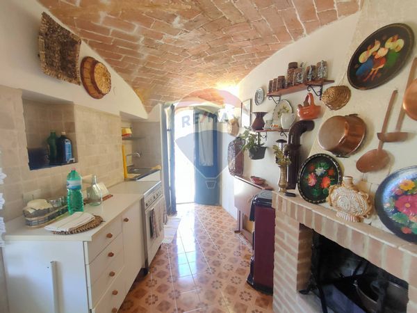 Casa Semindipendente Castelvecchio Calvisio, AQ Vendita - Foto 4