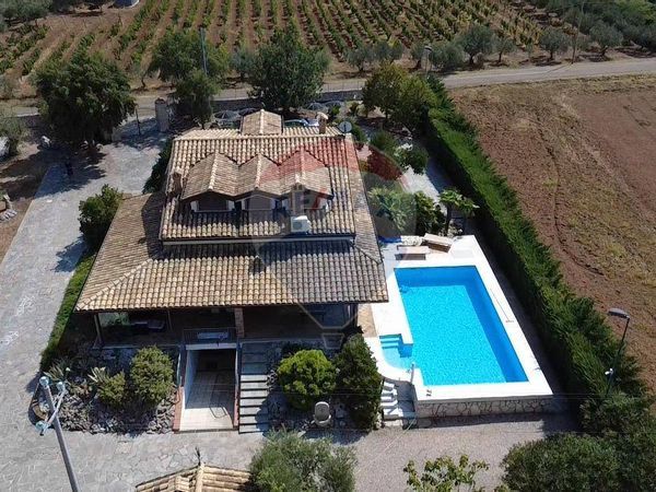 Villa singola Miglionico, MT Vendita