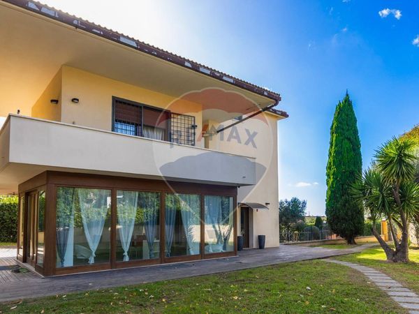 Porzione di villa Rocca di Papa, RM Vendita