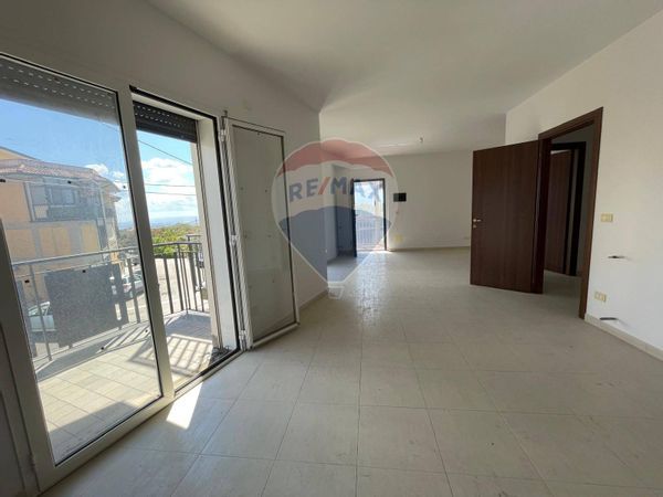 Nuove costruzioni Camporotondo Etneo, CT Vendita - Foto 2