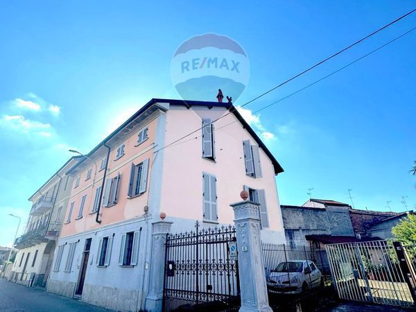 Casa Semindipendente Cerano, NO Vendita