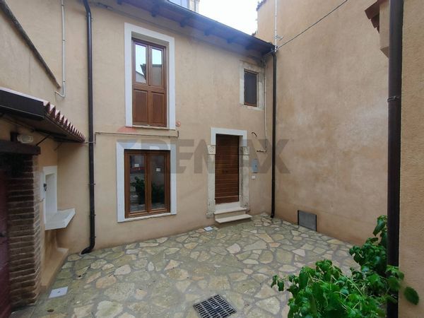 Casa Semindipendente Tussio, Prata d'Ansidonia, AQ Vendita