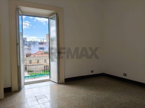 Appartamento Borgo, Taranto, TA Vendita