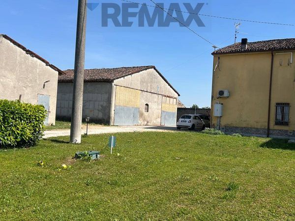 Cascina/Casale Asola, MN Vendita